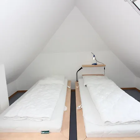 Seepark Burhave 12 *