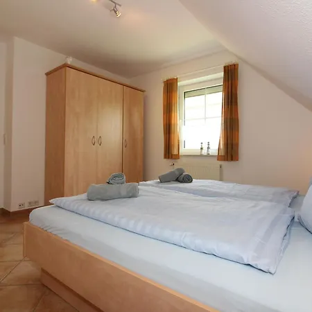 בית נופש Seepark Burhave 12 *