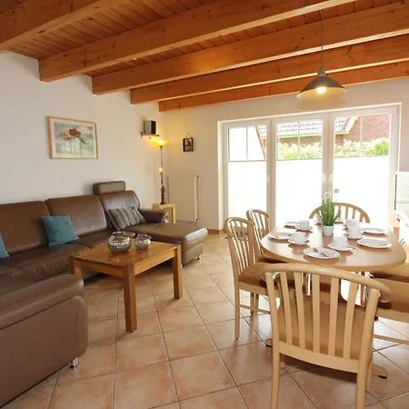 Seepark Burhave 12 *