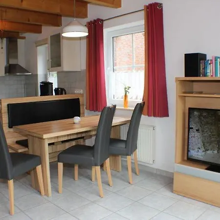 Seepark Burhave 12 *