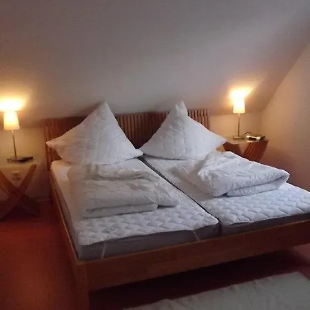 Seepark Burhave 12 *